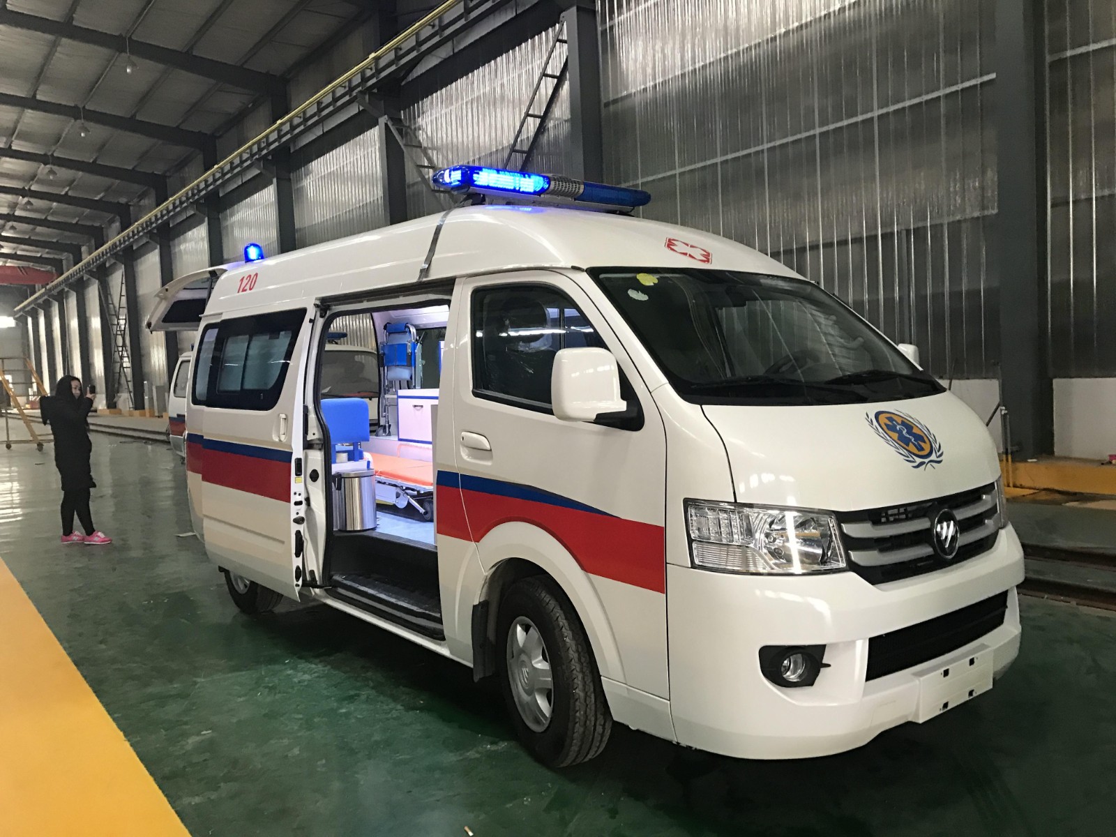 高平县救护车转院